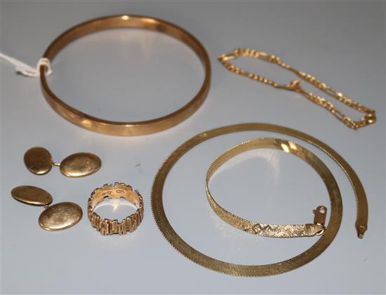 9ct gold hollow bangle, bark effect ring, necklace, pair cufflinks & a bracelet